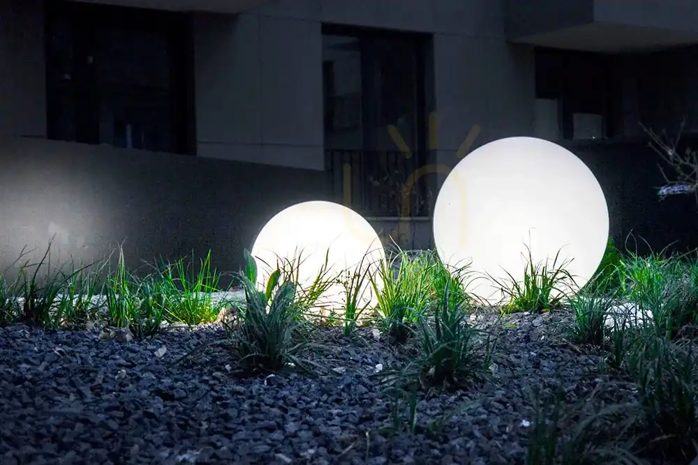 Set de 2 lămpi de grădină pentru exterior tip glob LUNA BALLS 30/40 cm – LED E27, PREMIUM, rezistente la UV Cumpără online