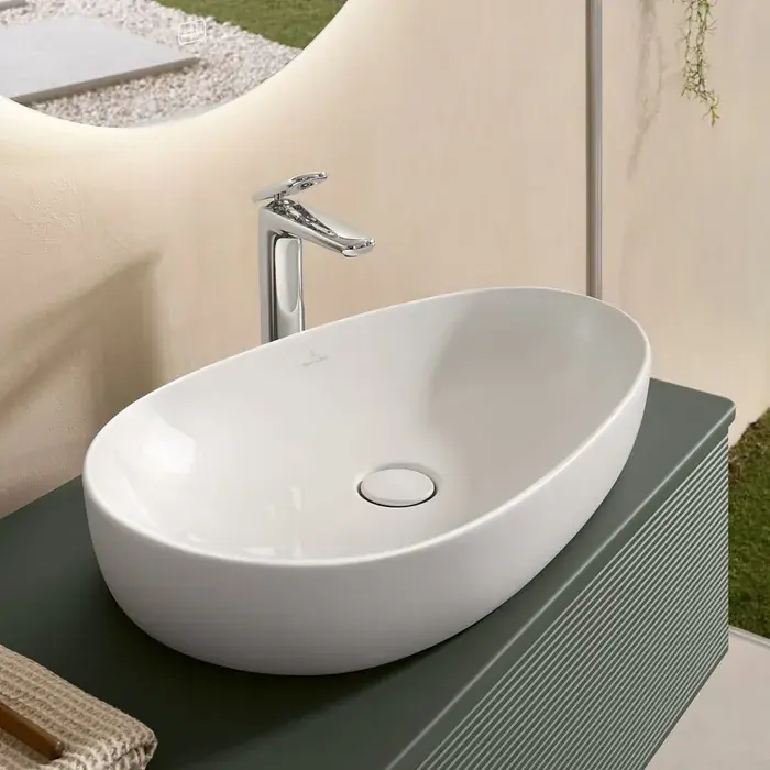 Retur gratuit Lavoar pe blat, oval asimetric, 65 cm, alb lucios, Villeroy & Boch Antao 4A7465R1