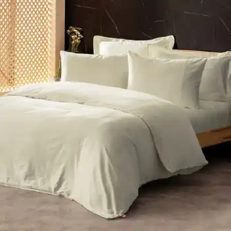 Preferatul clienților Lenjerie Silky Ekru (Satin Deluxe)