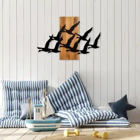 Accesoriu decorativ de perete din lemn si metal Migrant Birds Nuc 58x84 cm Mai ieftin