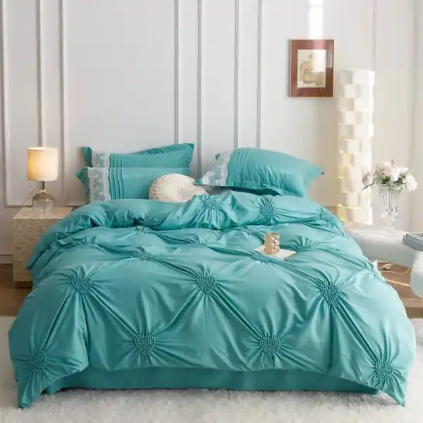 Reducere de preț Lenjerie de pat uni cu pliuri si broderie, tesatura tip finet, 6 piese, pat 2 persoane, turquoise, FNJS-56