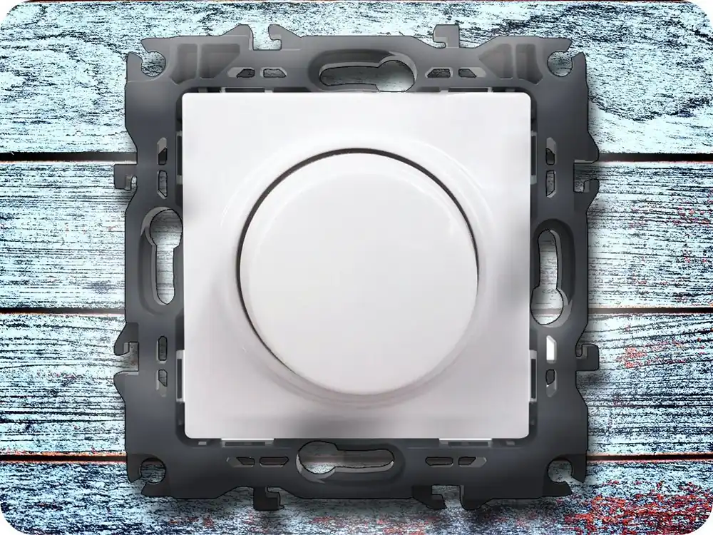 Dimmer pentru LED 200-250V + capac, alb [1000115201] Plată securizată