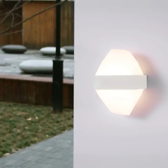 Aplica LED Exterior ICEBERG 10W Metal IP65 Alb Cumpără online
