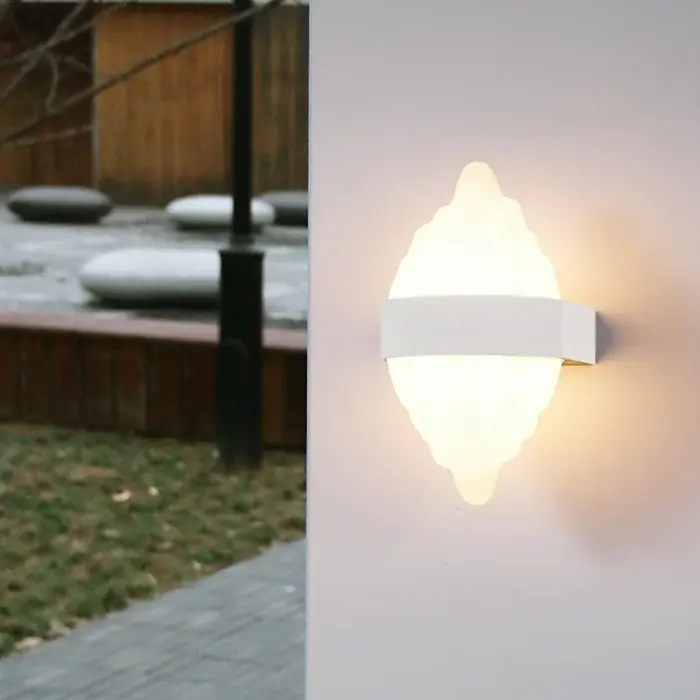 Aplica LED Exterior ICEBERG, Lumina Calda 3000K, 10W, Metal, IP65, Alb Popular
