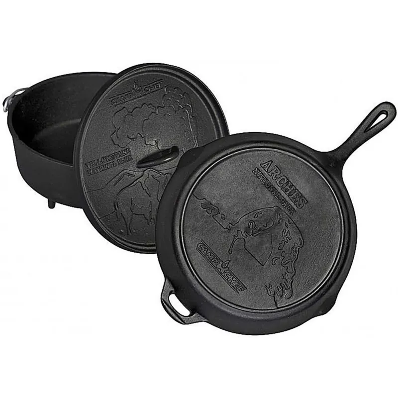 Chilipir Set 3 piese din fonta contine Ceaun olandez, tigaie si capac 30 cm Camp Chef CC-CBOX100