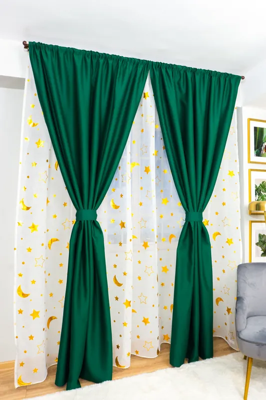 Set Viviana - Perdea din In Star Gold PERD044B_300x245_E1_05_ATL si Draperie Blackout Verde Smarald BOTD004_145X245_C1_21_ATL cu Rejansa SET_ATL Noutate